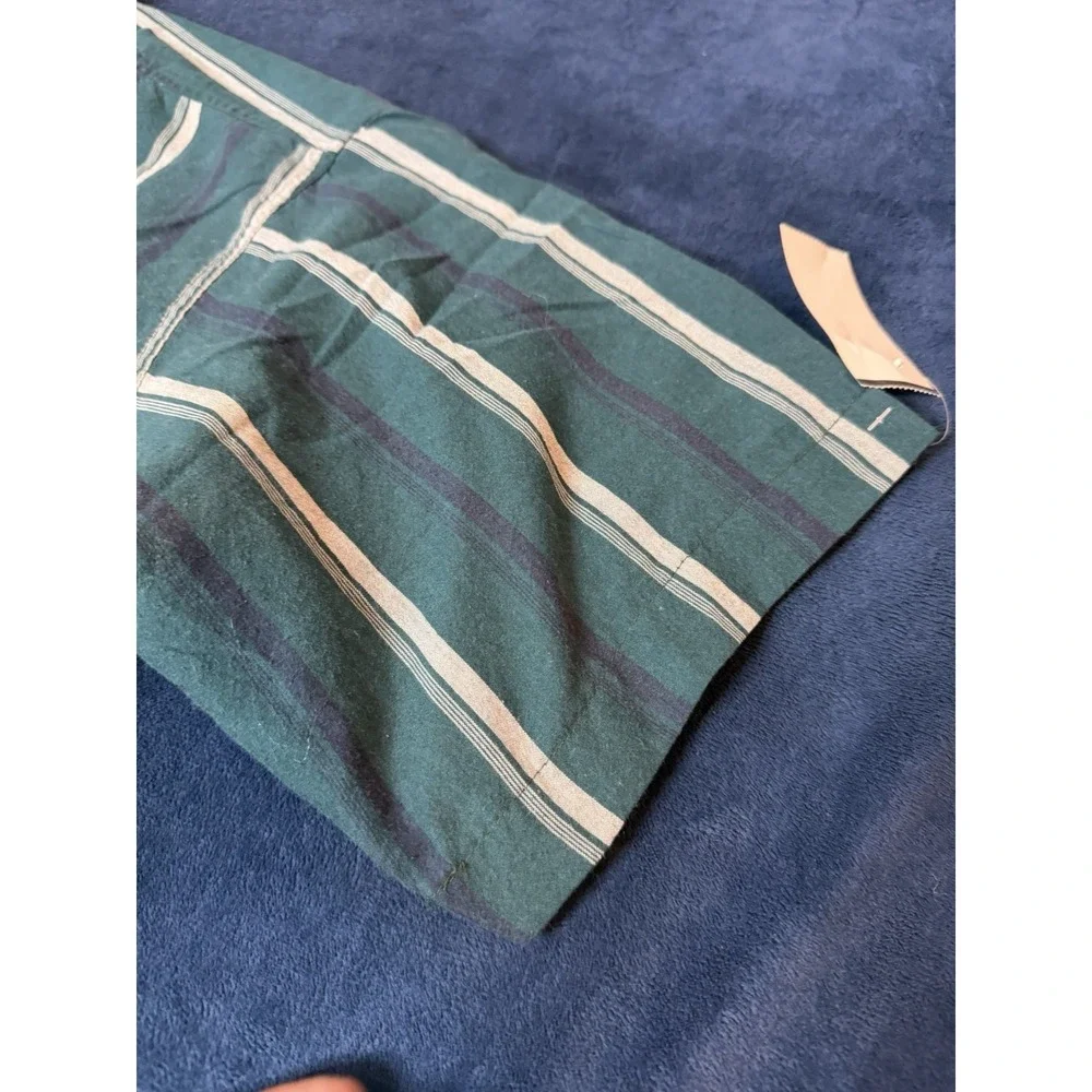 Vtg Levi's Silver Label Men's Short Sleeve Button Up Spring/Summer Shirt Green M